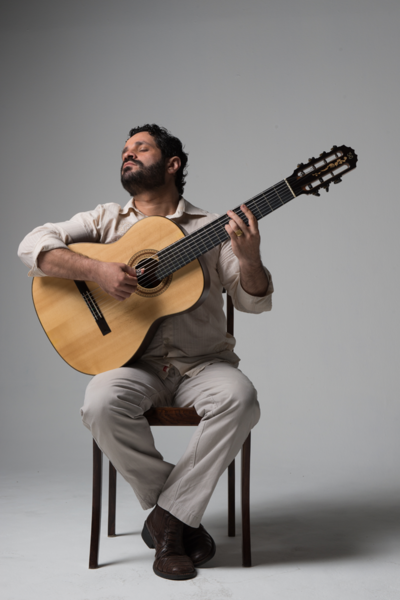 Rogério Caetano avec la participation du Trio In Uno